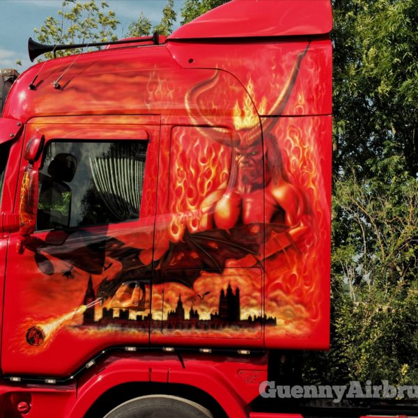 Airbrush Scania V8 Hellboy